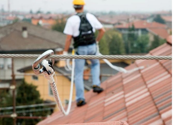 Tetti e coperture su fune